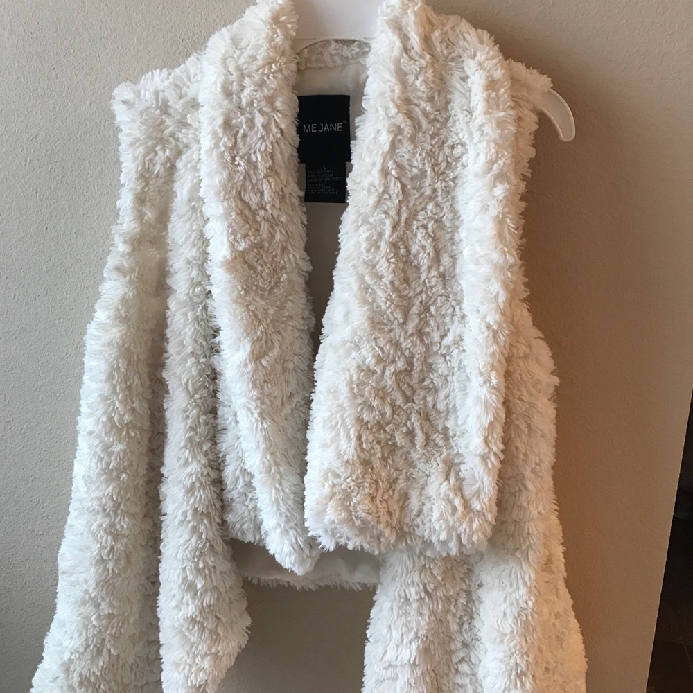 Faux Fur Vest, so soft